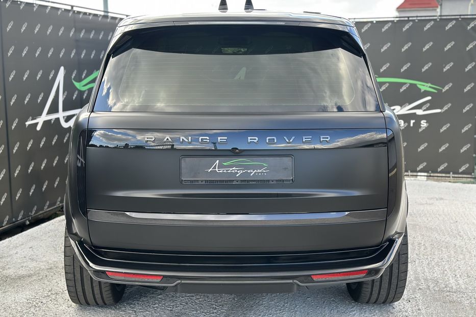 Продам Land Rover Range Rover Long Autobiography diesel 2023 года в Киеве