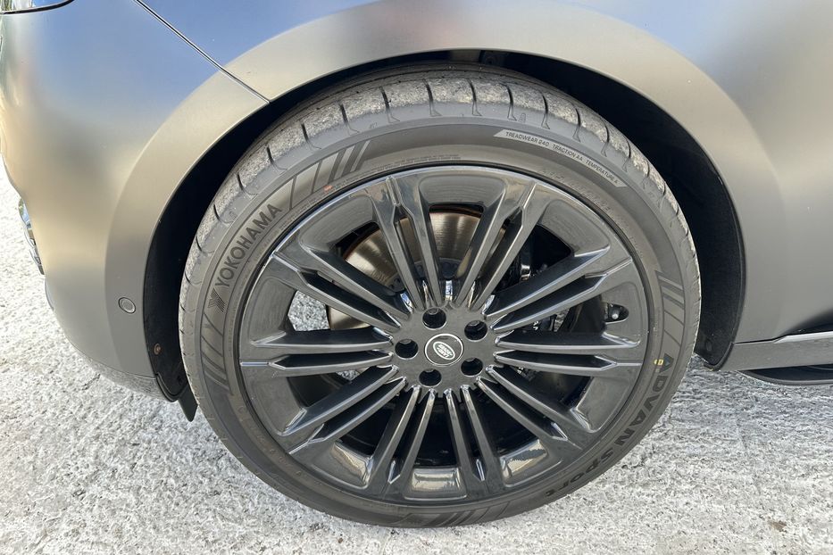 Продам Land Rover Range Rover Long Autobiography diesel 2023 года в Киеве