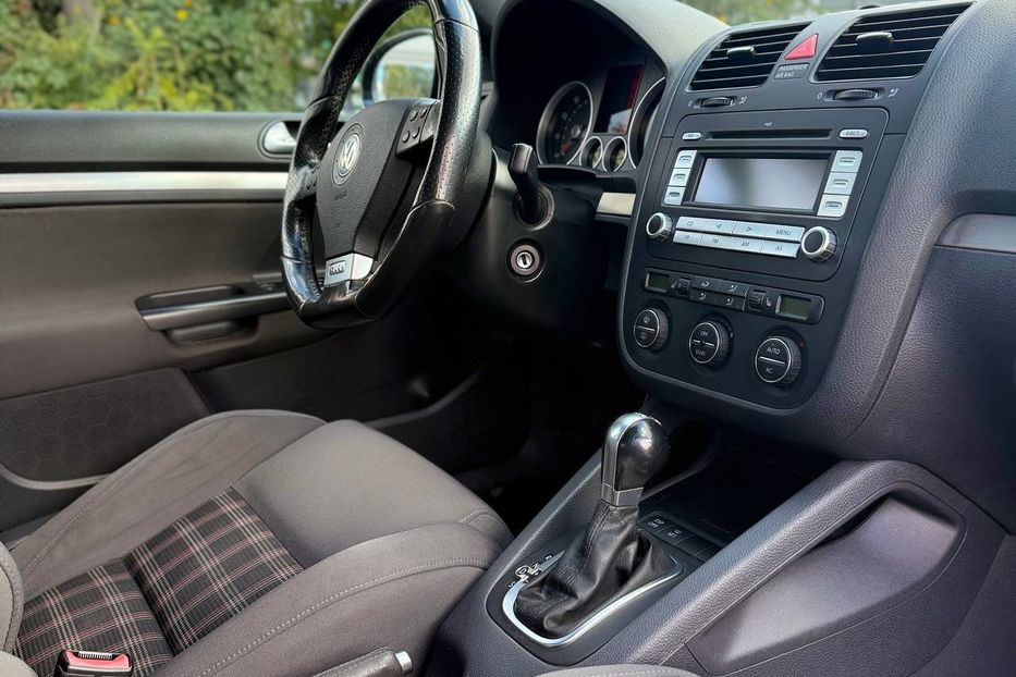 Продам Volkswagen Golf V GTI 2008 года в Днепре