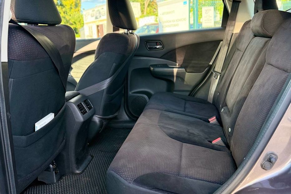 Продам Honda CR-V 2013 года в Днепре