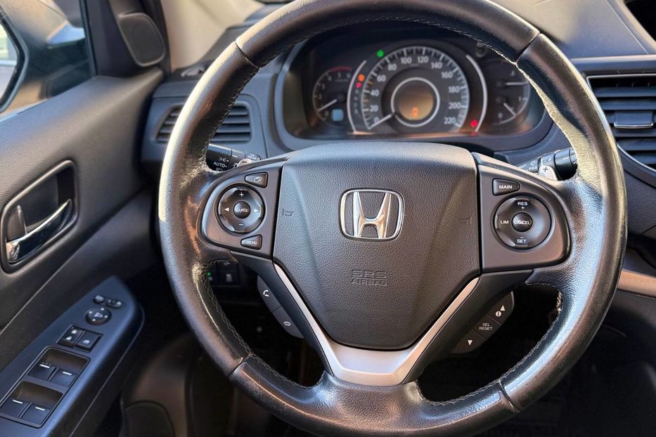 Продам Honda CR-V 2013 года в Днепре