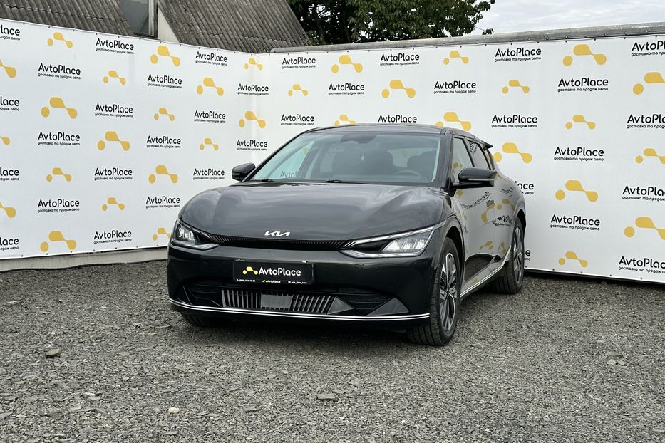 Продам Kia EV6 2022 года в Луцке