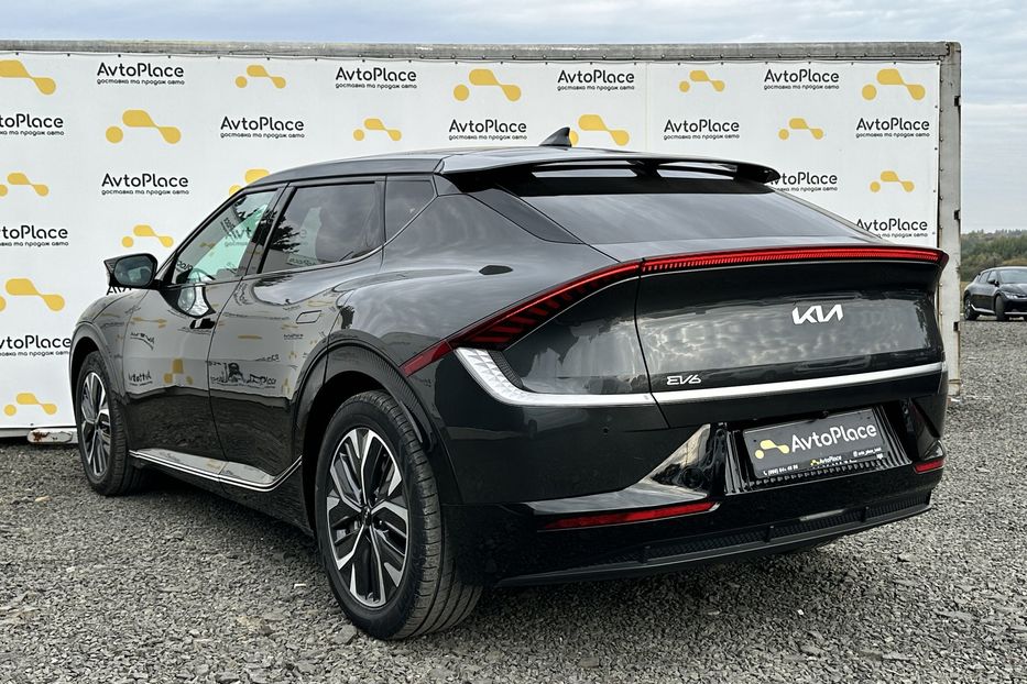 Продам Kia EV6 2022 года в Луцке