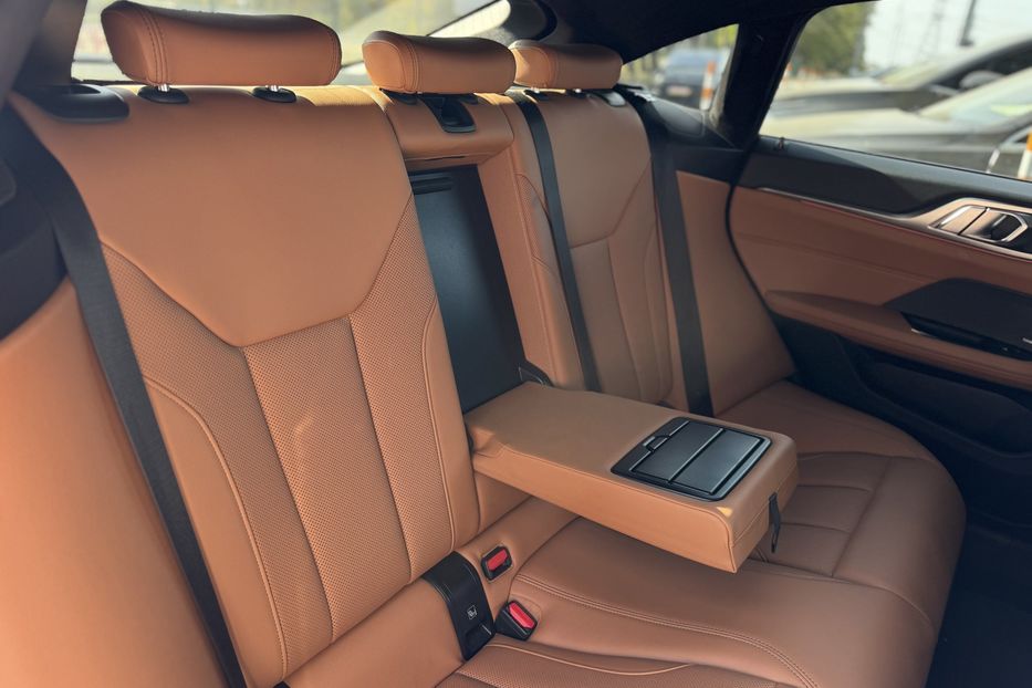 Продам BMW G 26 i4m (m50 544k.c.) 83.9kWh 2022 года в г. Умань, Черкасская область