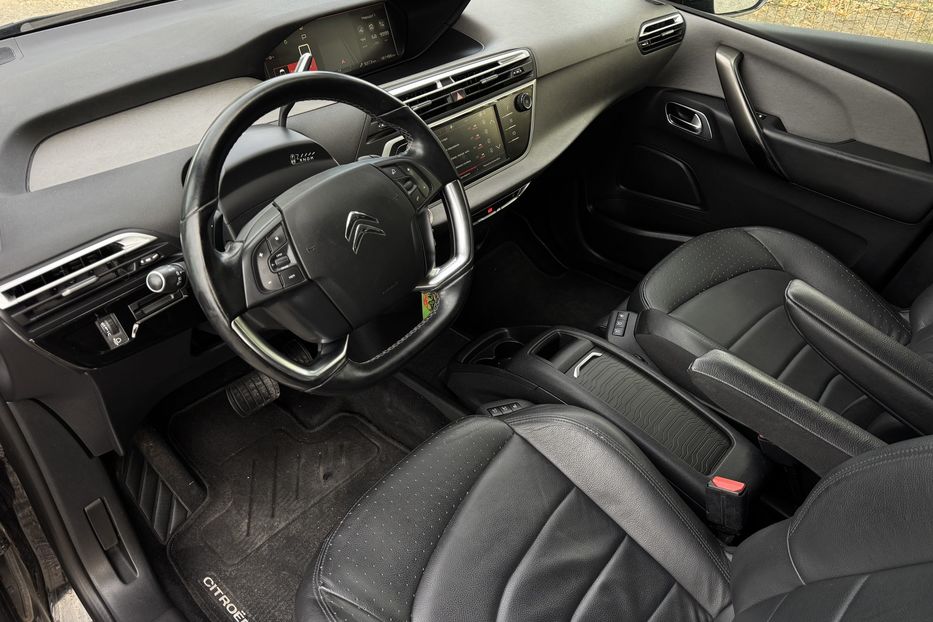 Продам Citroen Grand C4 Picasso (SpaceTourer) 2018 года в г. Умань, Черкасская область