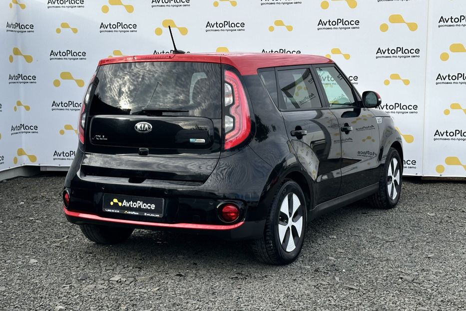 Продам Kia Soul 27 квт 2014 года в Луцке