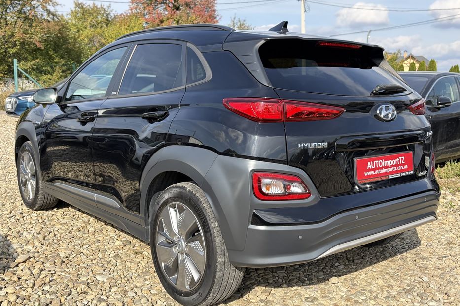 Продам Hyundai Kona 64kWhМакс.комплектація PREMIUM 2020 года в Львове