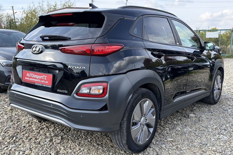 Продам Hyundai Kona 64kWhМакс.комплектація PREMIUM 2020 года в Львове