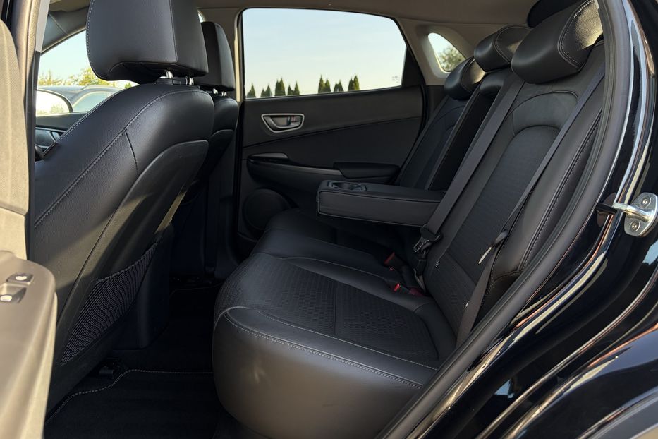 Продам Hyundai Kona 64kWhМакс.комплектація PREMIUM 2020 года в Львове