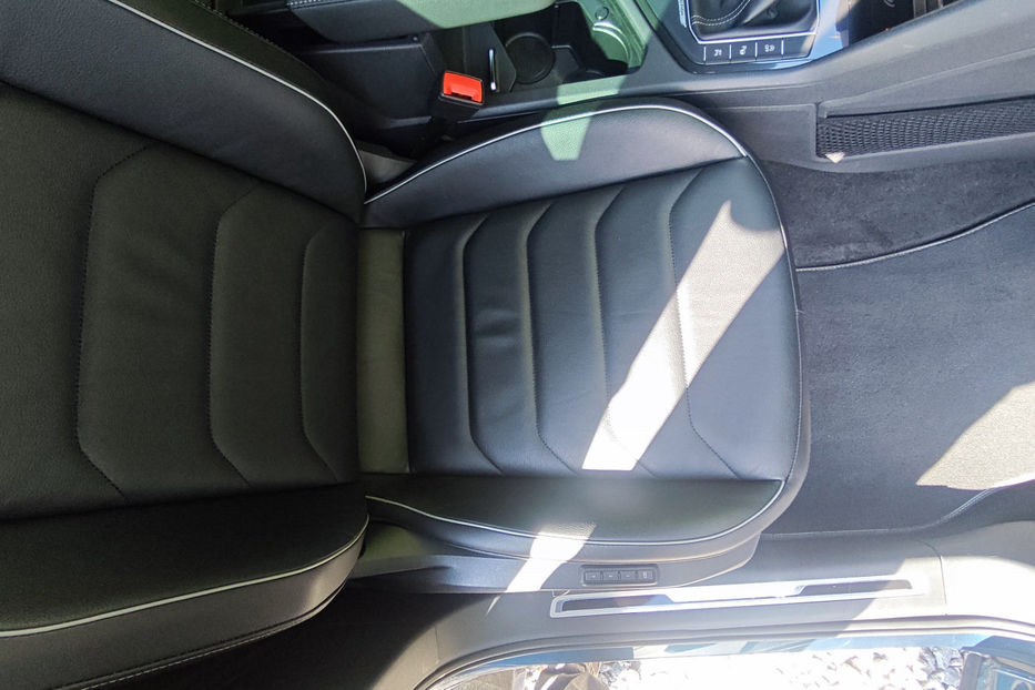 Продам Volkswagen Tiguan R-Line 2021 года в Киеве