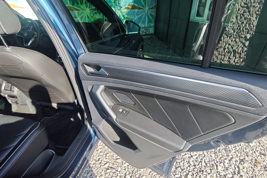 Продам Volkswagen Tiguan R-Line 2021 года в Киеве