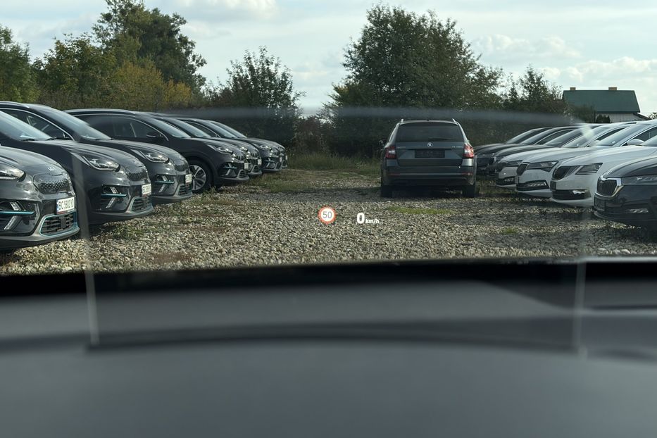 Продам Hyundai Kona 64kWhМакс.комплектація PREMIUM 2020 года в Львове
