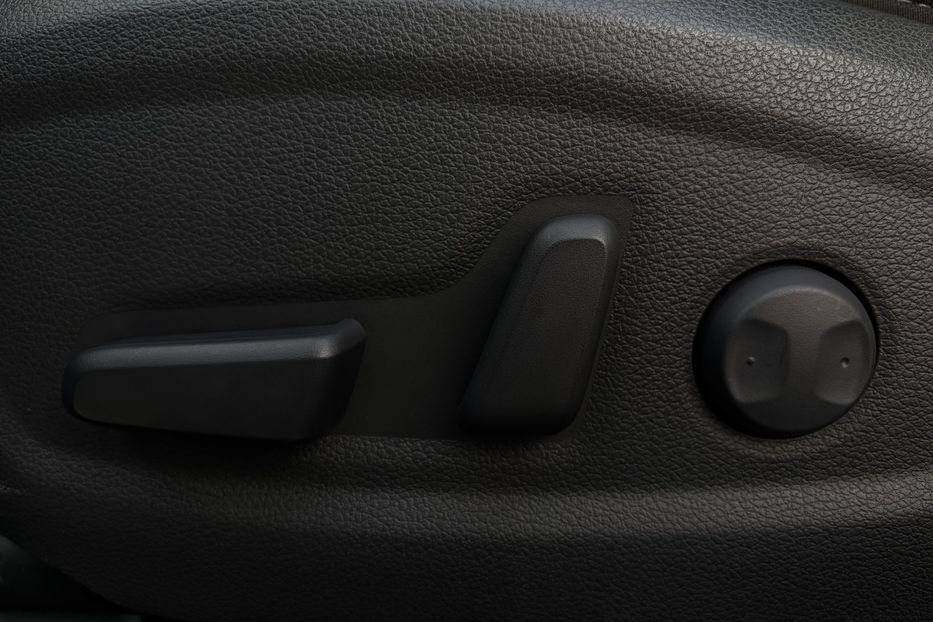 Продам Hyundai Kona 64kWhМакс.комплектація PREMIUM 2020 года в Львове