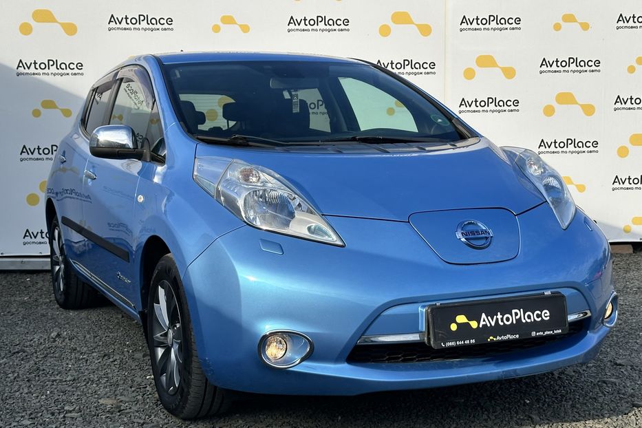 Продам Nissan Leaf 24 kw  2013 года в Луцке