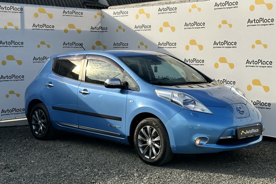 Продам Nissan Leaf 24 kw  2013 года в Луцке