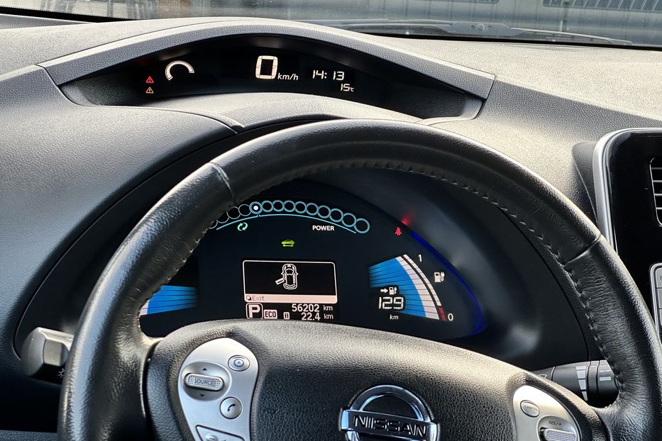 Продам Nissan Leaf 24 kw  2013 года в Луцке