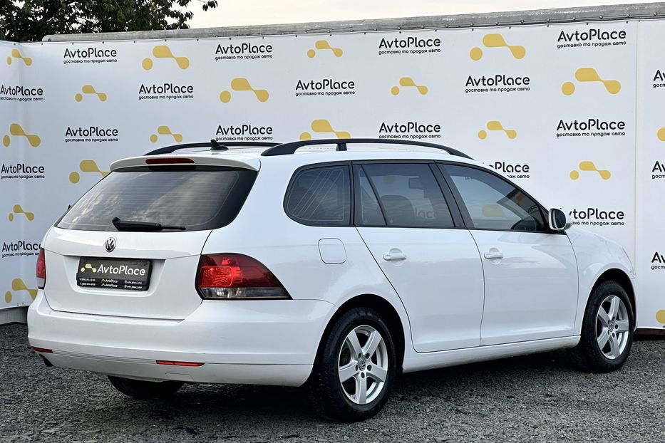 Продам Volkswagen Golf  VI 2011 года в Луцке
