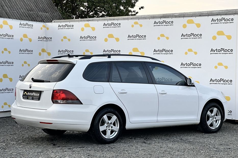 Продам Volkswagen Golf  VI 2011 года в Луцке