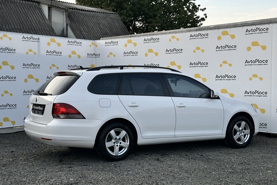 Продам Volkswagen Golf  VI 2011 года в Луцке