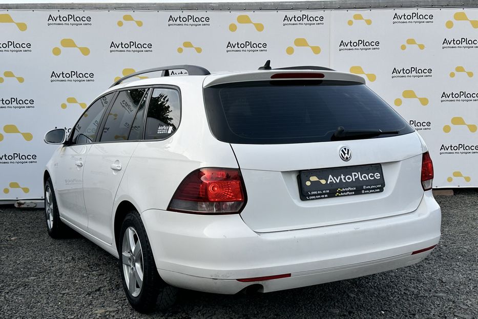 Продам Volkswagen Golf  VI 2011 года в Луцке