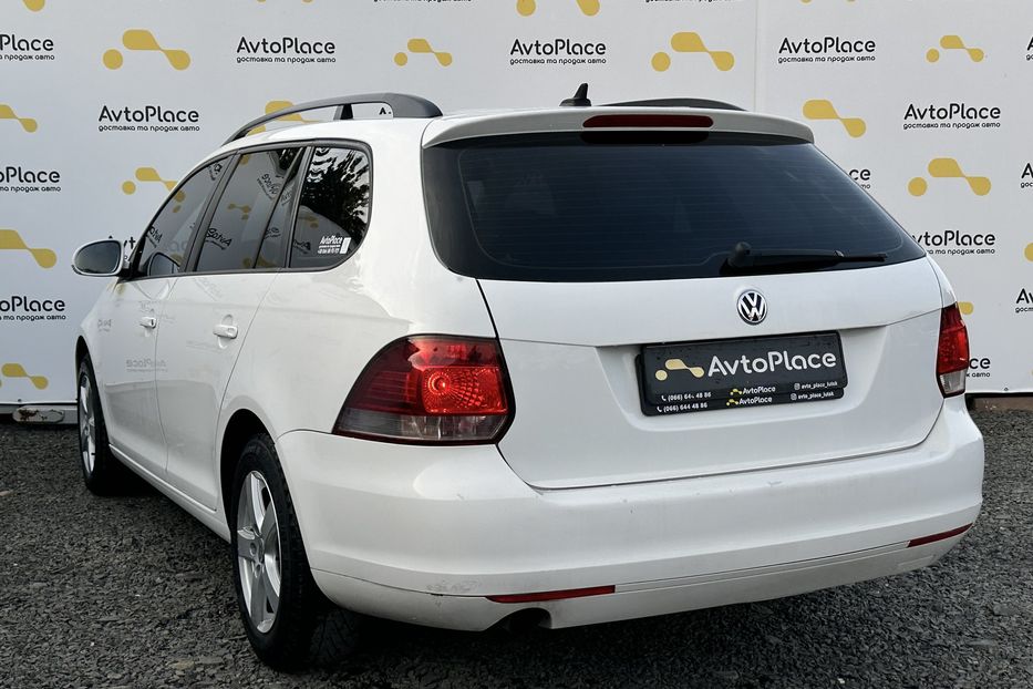 Продам Volkswagen Golf  VI 2011 года в Луцке