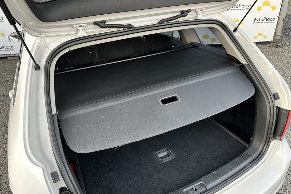 Продам Volkswagen Golf  VI 2011 года в Луцке