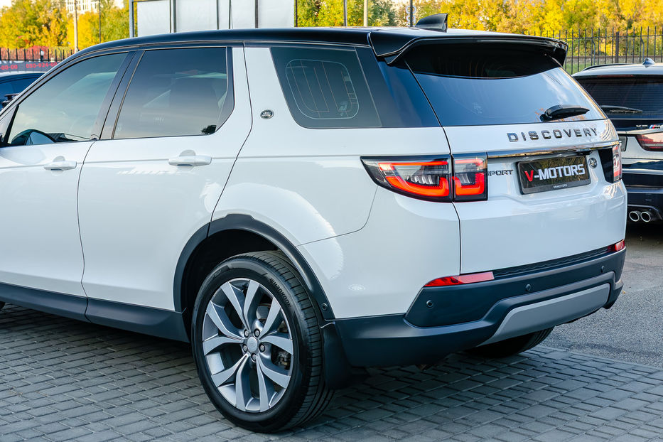 Продам Land Rover Discovery Sport 2.0TDI  2021 года в Киеве