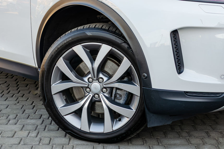 Продам Land Rover Discovery Sport 2.0TDI  2021 года в Киеве