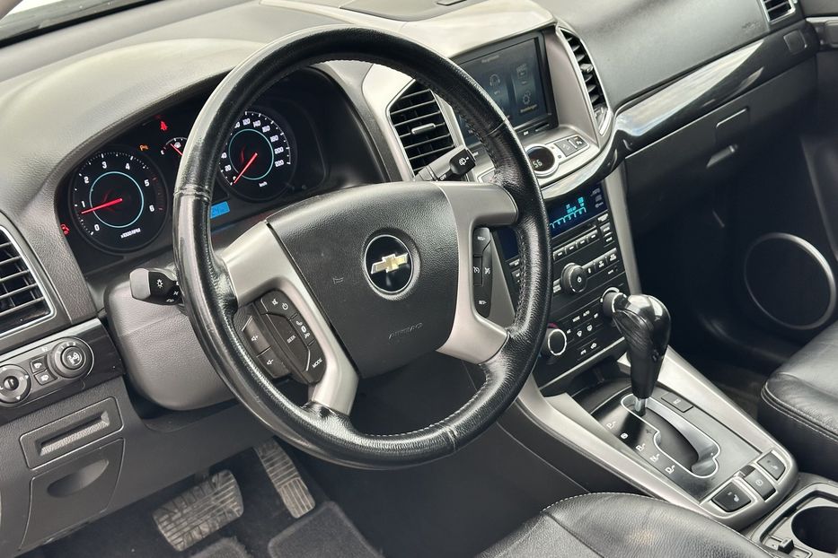 Продам Chevrolet Captiva 2012 года в Луцке