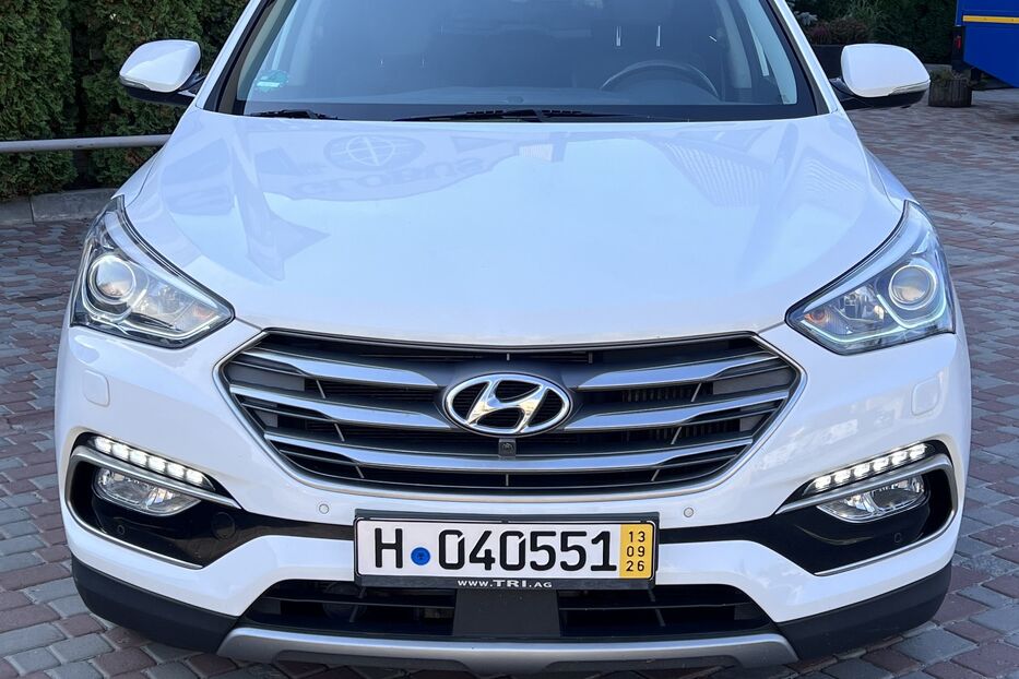 Продам Hyundai Santa FE Premium 4WD  2016 року у Тернополі