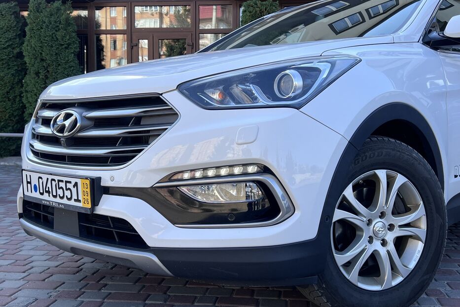 Продам Hyundai Santa FE Premium 4WD  2016 року у Тернополі