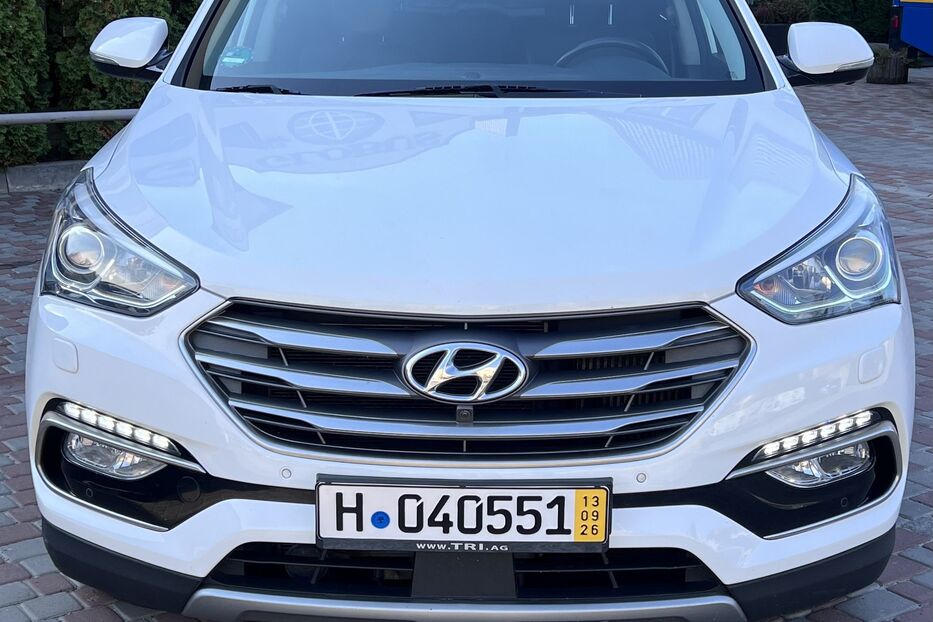 Продам Hyundai Santa FE Premium 4WD  2016 року у Тернополі
