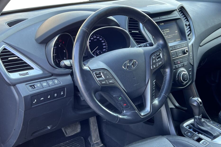 Продам Hyundai Santa FE Premium 4WD  2016 року у Тернополі