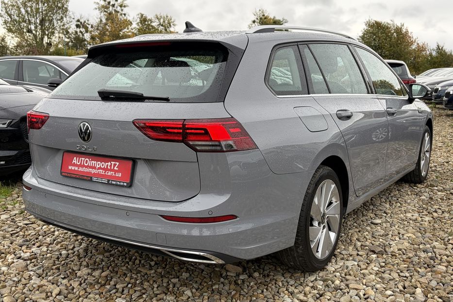 Продам Volkswagen Golf Variant 8, 2.0 TDI 150к/с PRO LED 2022 года в Львове