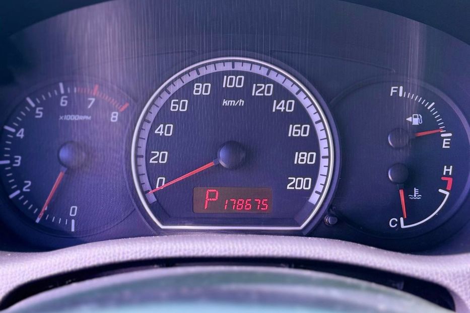 Продам Suzuki Swift 2008 года в Днепре