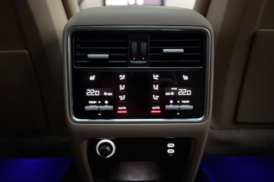Продам Porsche Cayenne S 2020 года в Киеве