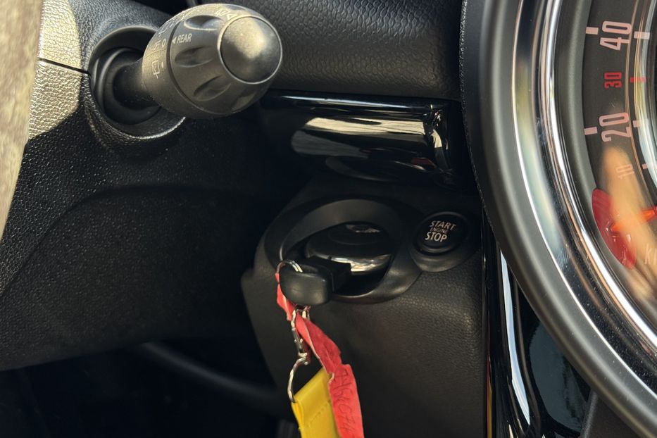 Продам MINI Cooper S D  2014 года в г. Умань, Черкасская область