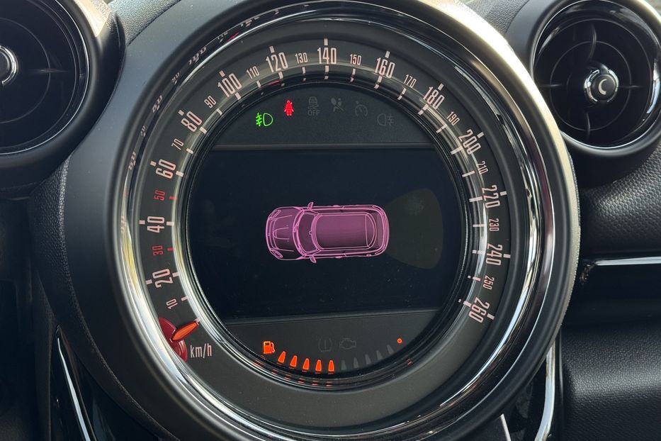 Продам MINI Cooper S D  2014 года в г. Умань, Черкасская область