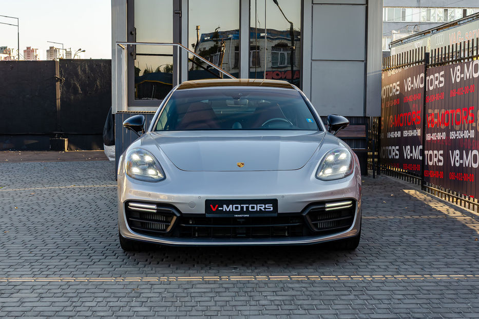 Продам Porsche Panamera GTS 2019 года в Киеве