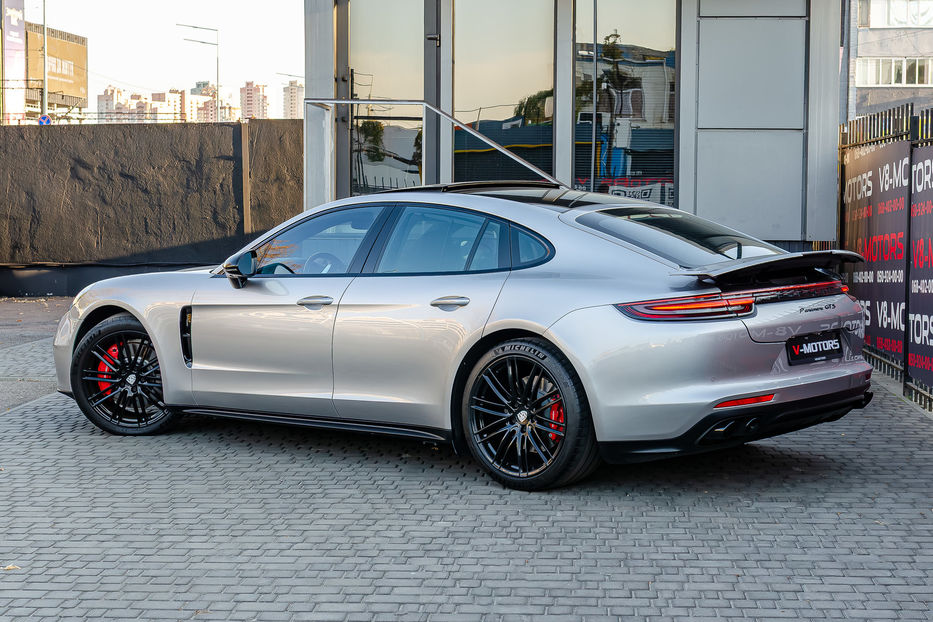 Продам Porsche Panamera GTS 2019 года в Киеве