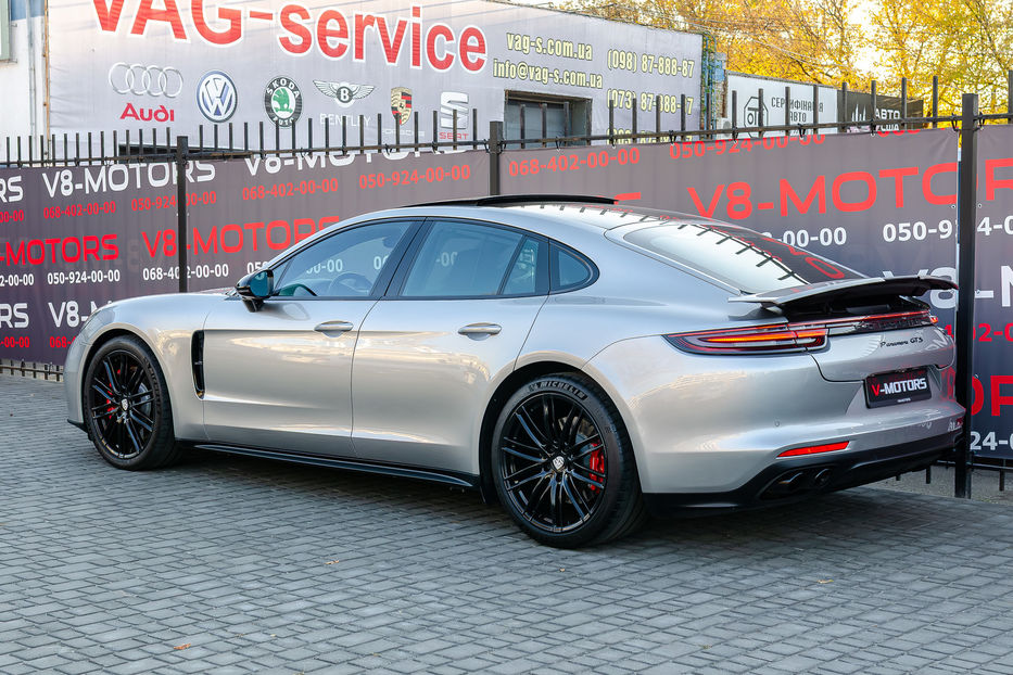 Продам Porsche Panamera GTS 2019 года в Киеве