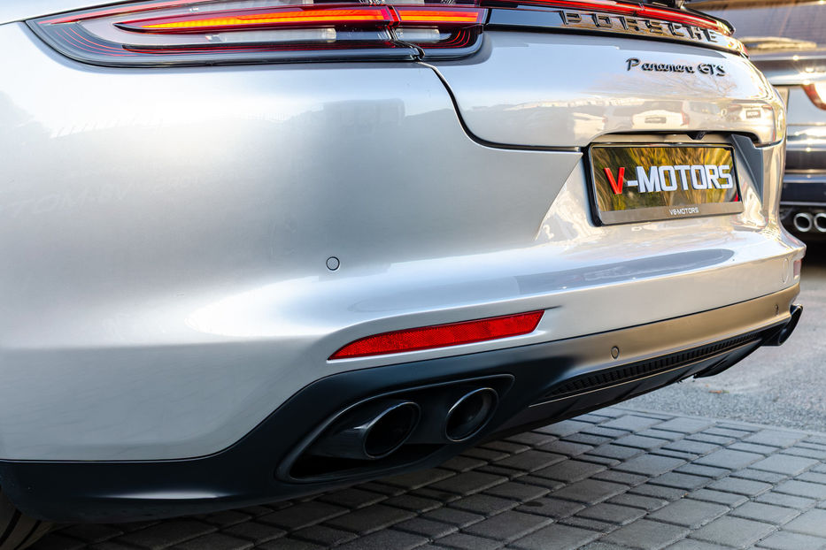 Продам Porsche Panamera GTS 2019 года в Киеве