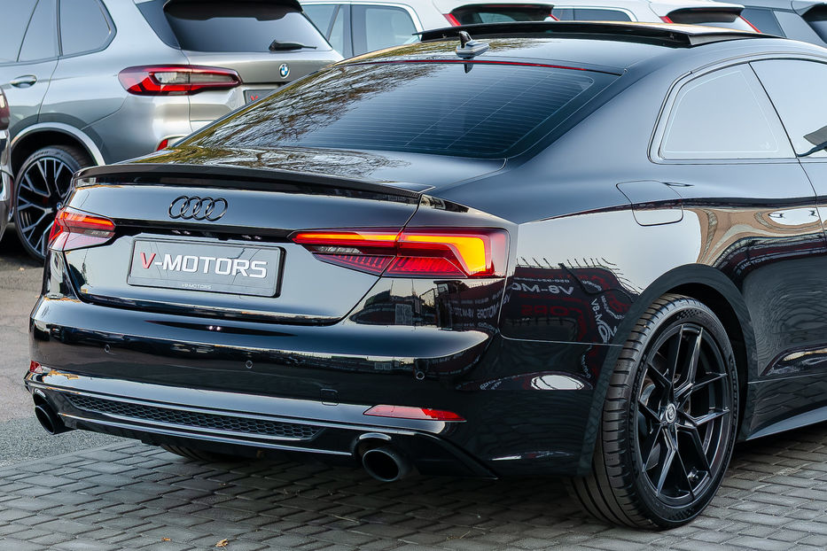 Продам Audi A5 Coupe QUATTRO 2018 года в Киеве