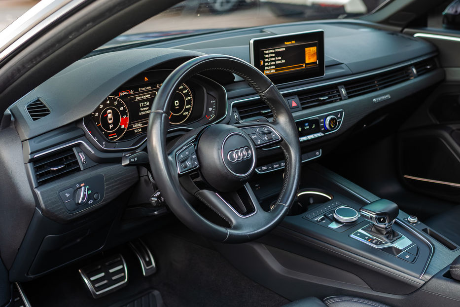 Продам Audi A5 Coupe QUATTRO 2018 года в Киеве