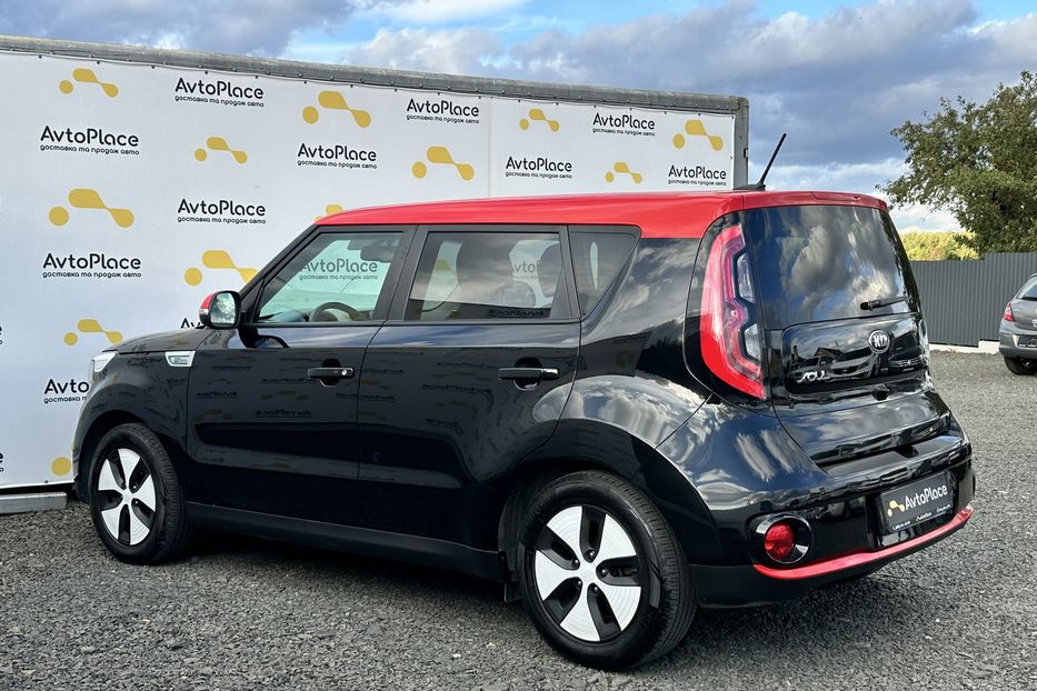 Продам Kia Soul 27 квт 2016 года в Луцке