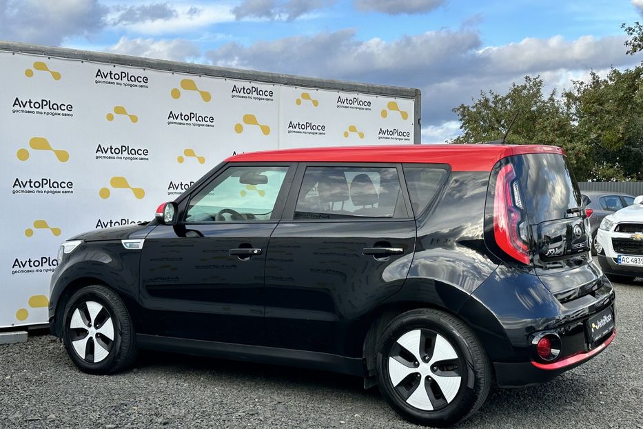 Продам Kia Soul 27 квт 2016 года в Луцке