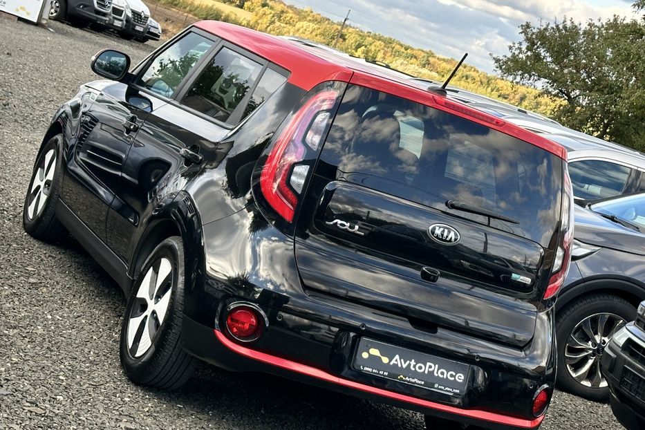 Продам Kia Soul 27 квт 2016 года в Луцке