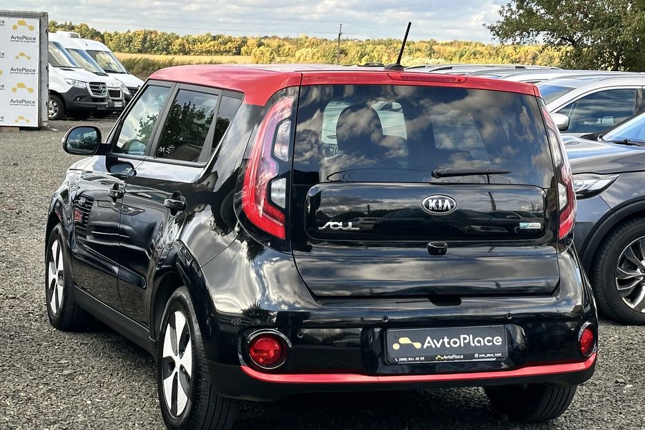 Продам Kia Soul 27 квт 2016 года в Луцке