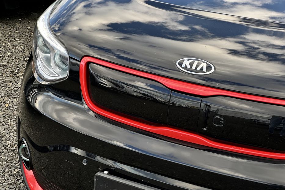 Продам Kia Soul 27 квт 2016 года в Луцке