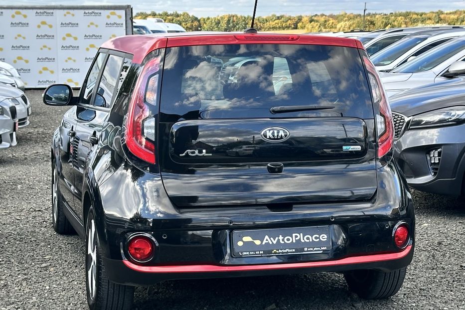 Продам Kia Soul 27 квт 2016 года в Луцке